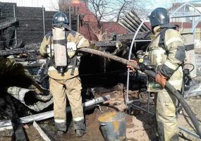 На пожаре на даче под Казанью погибло два человека
