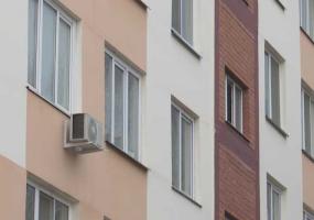 В Набережных Челнах с потолка в одной из квартир капала кровь, на место выехали спасатели - НТР 24