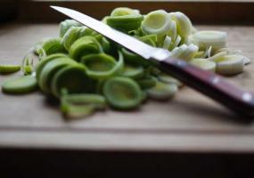 В Татарстане мать убила пьяного сына ударом ножа в грудь - НТР 24