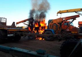 В Татарстане загорелся трактор - НТР 24