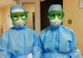 Борющиеся с коронавирусом нижнекамские врачи просят горожан заботиться о себе