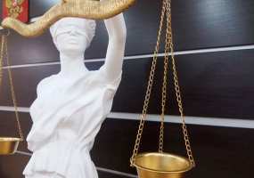 В Татарстане заведующая детсадом начисляла зарплату несуществующим сотрудникам - НТР 24