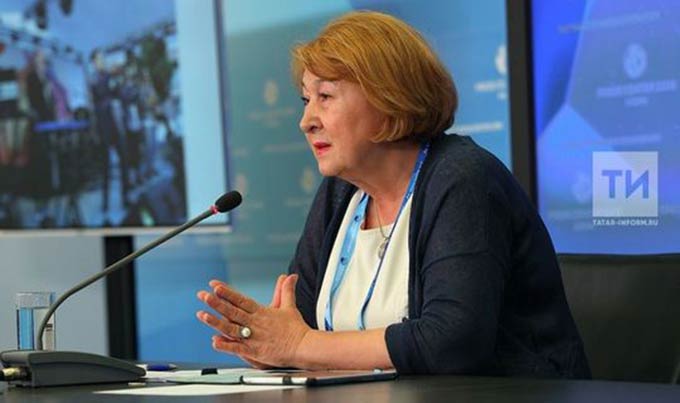 Зиля Валеева рассказала, как социальные поправки к Конституции РФ отразятся на благополучии семей