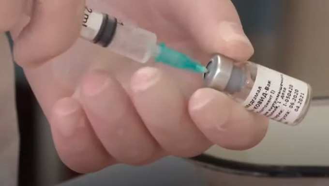 В России начали испытывать первую вакцину от коронавируса