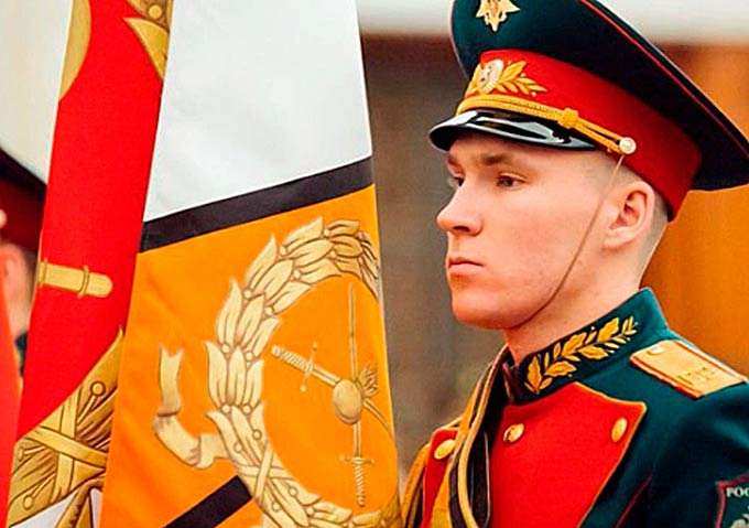 Нижнекамец принял участие в параде Победы в Москве