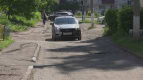 Нижнекамцы огорчены «убитыми» дорогами на самой романтичной улице города - НТР 24