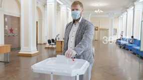 Александр Малькевич поучаствовал в голосовании по поправкам в Казани - НТР 24