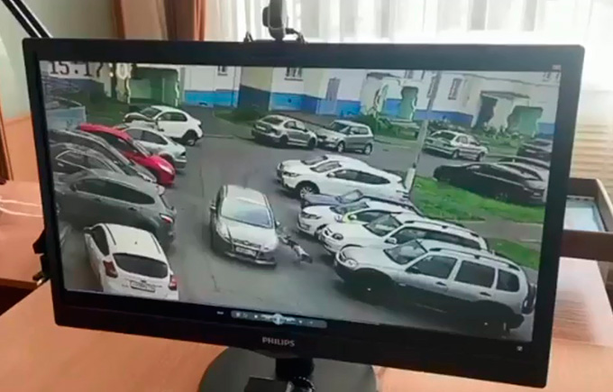 Появилось видео наезда иномарки на ребёнка в Нижнекамске