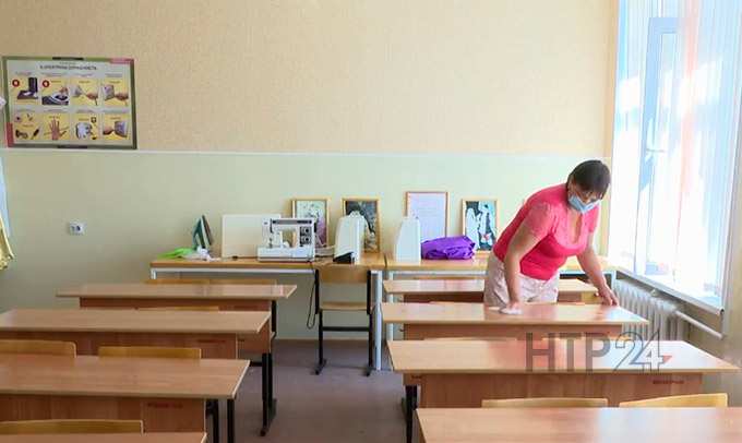 Только несколько школ в Нижнекамске смогут обеспечить 1,5-метровую дистанцию в классах