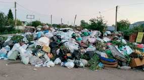 «Эверест»: в нижнекамском СНТ образовалась огромная свалка - НТР 24