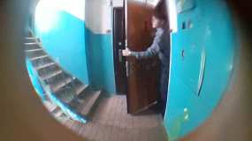 В Нижнекамске неизвестные проникают в квартиры под предлогом проверки вентиляции