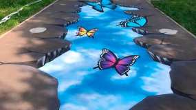 Рядом с горбольницей в Набережных Челнах появилась 3D-картина с небом и бабочками