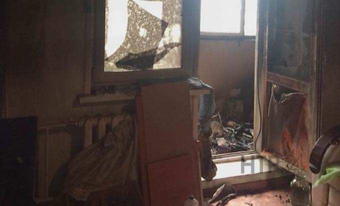 В Нижнекамске пока хозяин квартиры спал, у него сгорел балкон