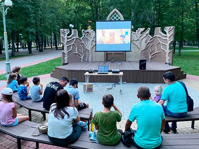 В Нижнекамске объявили дату следующего бесплатного кинопоказа на открытом воздухе