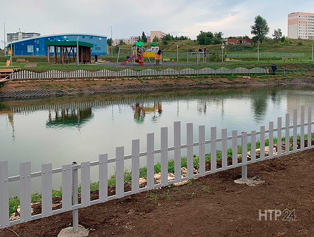 В центре поселка в Нижнекамском районе появилось озеро