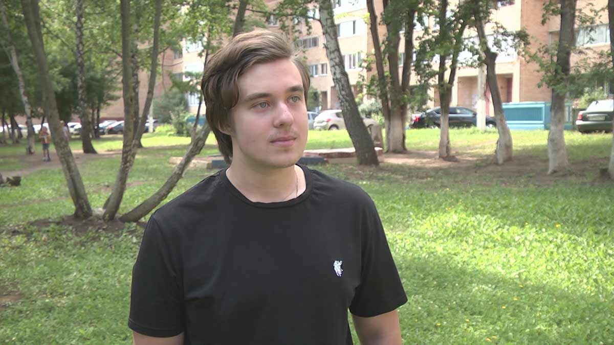 Актуальное интервью. Стобалльник ЕГЭ, выпускник лицея №35 Максим Пыстогов