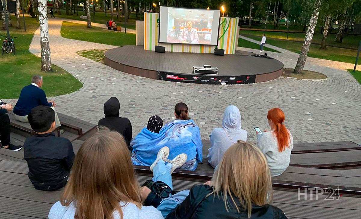 Фестиваль короткометражного кино под открытым небом прошёл в Нижнекамске