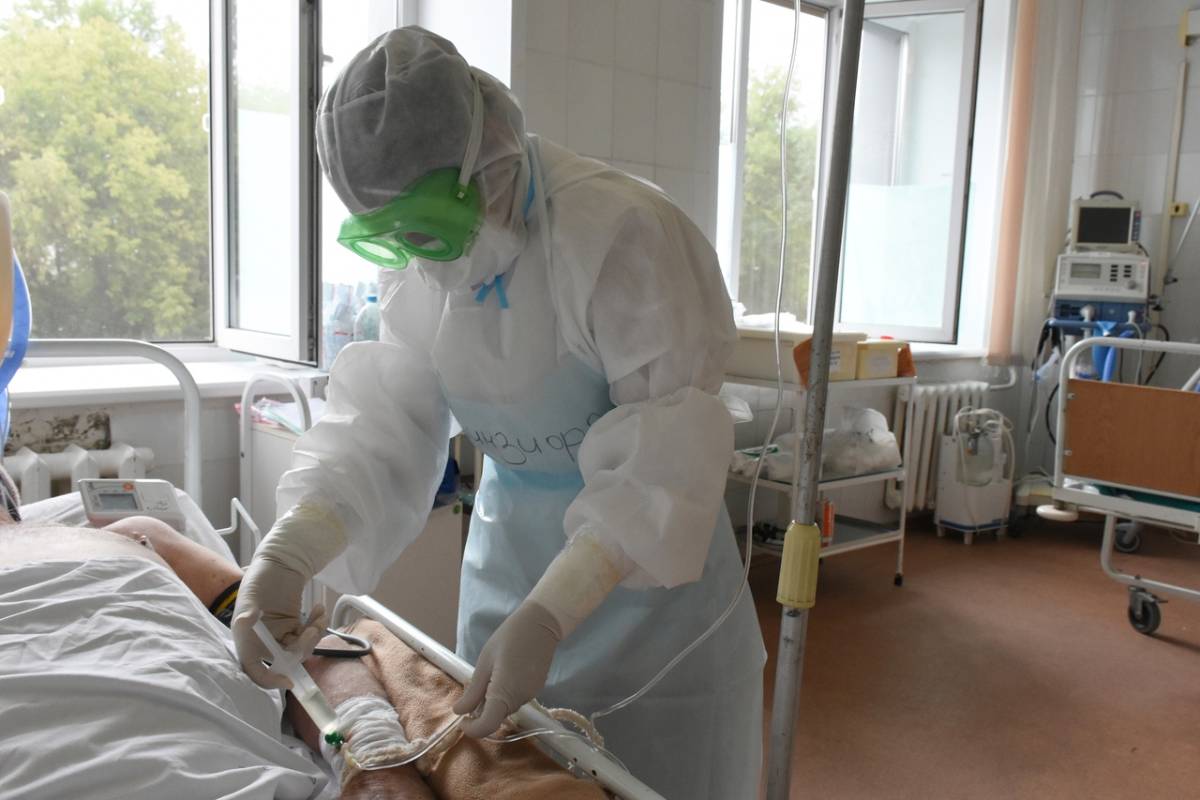 В оперштабе рассказали подробности о новом заболевшем коронавирусом в Нижнекамске