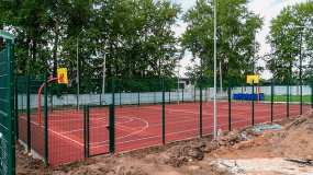 В нижнекамском посёлке Строителей в августе откроют спортплощадку