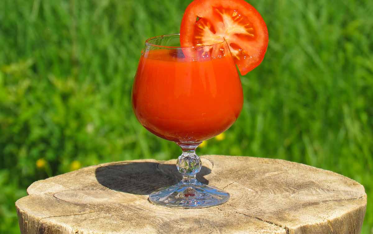 Как приготовить вкусный томатный сок на зиму в домашних условиях