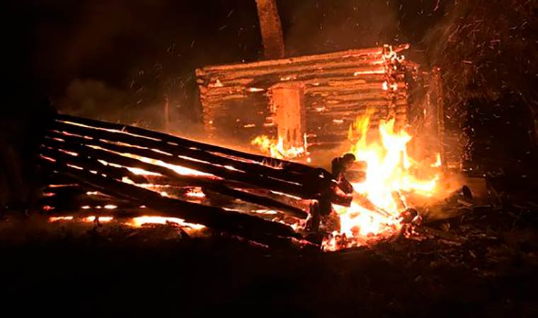 Мужчина сгорел вместе с домом в Татарстане