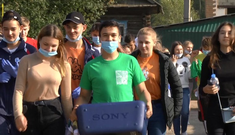 В погоне за чистотой: В Нижнекамске прошёл необычный субботник
