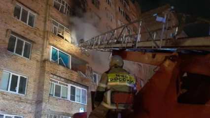 В Нижнекамске ликвидирован пожар в многоэтажном жилом доме - НТР 24