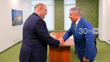 Мишустин поздравил Минниханова с переизбранием