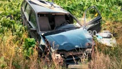 В Татарстане водитель «Лады» сломал позвоночник, вылетев в кювет - НТР 24