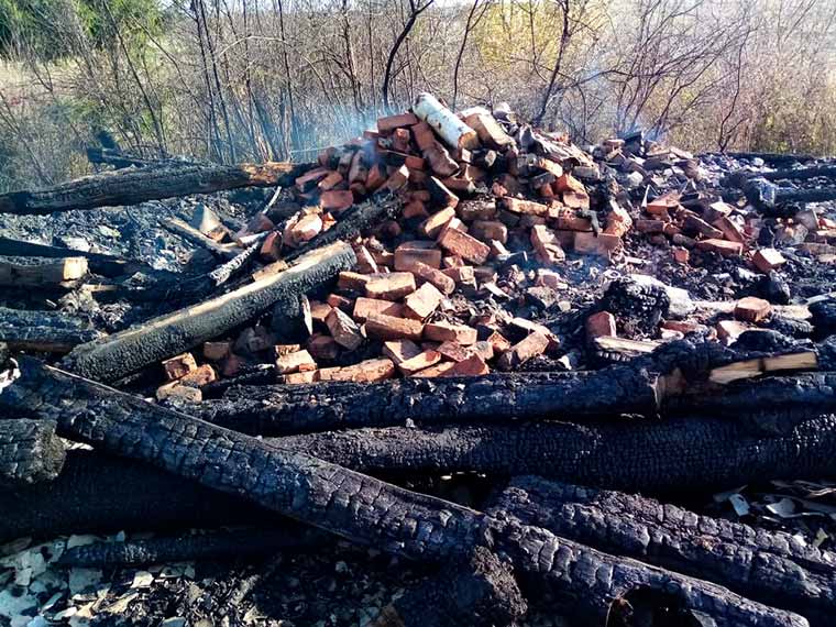 В Нижнекамском районе дотла сгорел дом