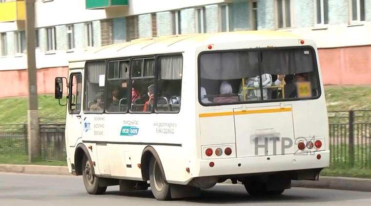 В Нижнекамске школьника чуть не выгнали из автобуса из-за забытой маски