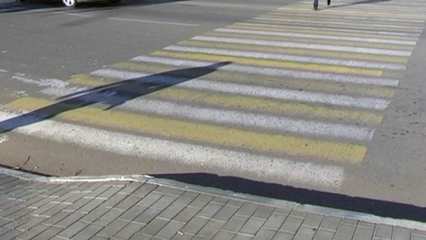 «Как бы жил?» - нижнекамка обратилась через соцсети к водителю, едва не сбившему ее с ребенком на «зебре» - НТР 24