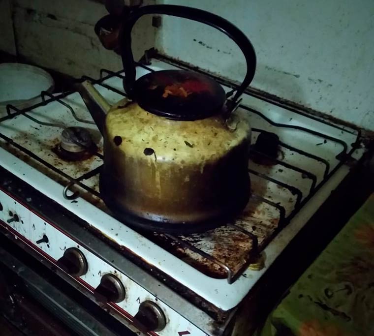 Перетопили печь: в Татарстане семейная пара насмерть отравилась угарным газом