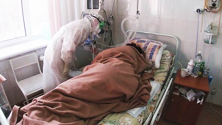 Репортаж из «красной зоны»: врачи и пациенты ковид-госпиталя Нижнекамска рассказали о коварной болезни