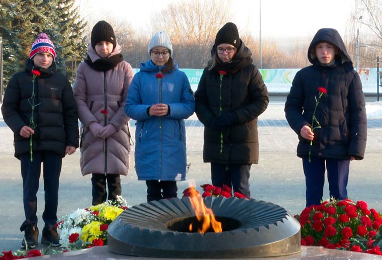 В День Неизвестного солдата в Нижнекамске почтили память погибших воинов