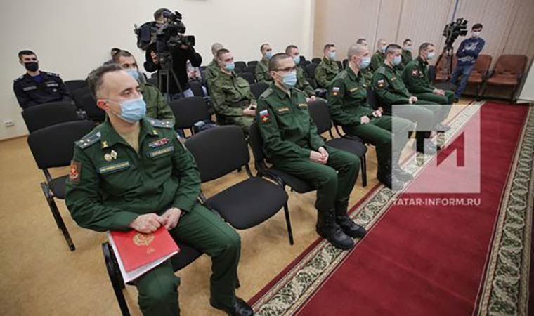 В Татарстане призывников проводили в Президентский полк и научные роты Минобороны РФ