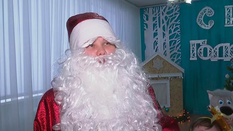 Дед Мороз поздравил нижнекамских дошколят