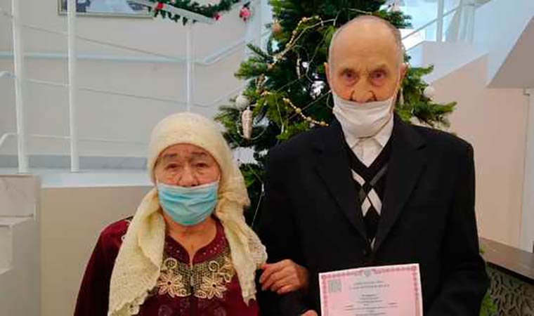 В Татарстане вступили в брак 82-летняя невеста и 84-летний жених