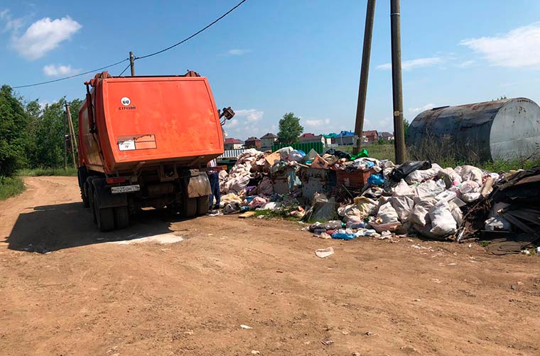 Айдар Метшин ответил на жалобы нижнекамцев на высокие тарифы на вывоз мусора