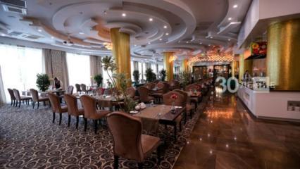 Президент Татарстана поручил изучить вопрос работы заведений в новогоднюю ночь - НТР 24