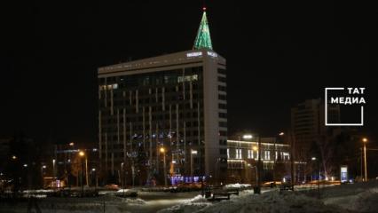В столице Татарстана установлена самая высотная ёлка Европы