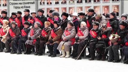 В Нижнекамске состоялся митинг в честь прибытия санно-тракторного поезда