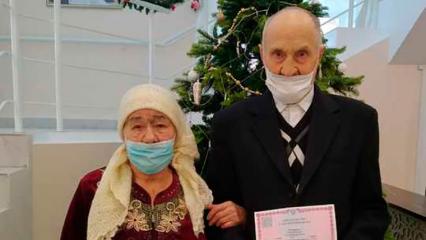 В Татарстане вступили в брак 82-летняя невеста и 84-летний жених