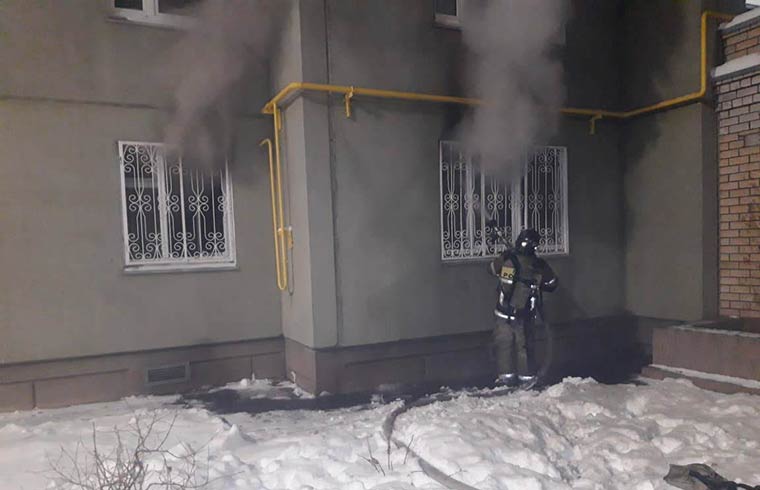 В новогоднюю ночь в Нижнекамске из-за пожара в квартира на ул.Табеева пришлось эвакуировать людей