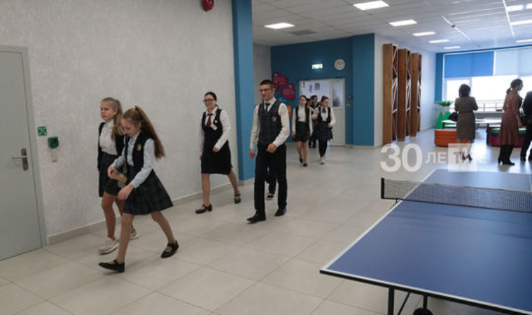 С 1 сентября в Татарстане COVID-19 заразились 90 школьников и 163 педагога