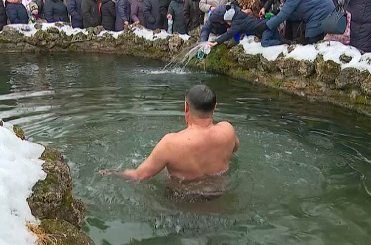 В Татарстане крещенские купания из-за COVID-19 запрещать не будут