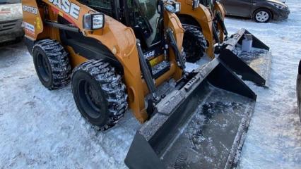 В Нижнекамске появились три новых снегоуборочных машины