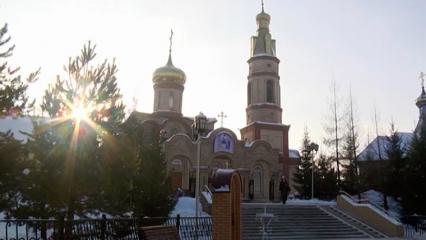 Айдар Метшин поздравил православных нижнекамцев с Рождеством
