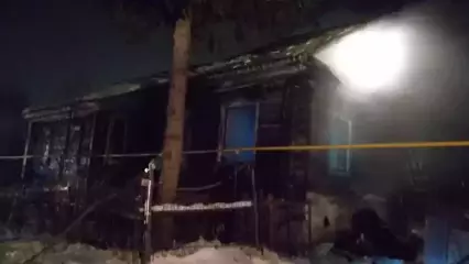 На пожаре в Татарстане сгорели мужчина и женщина