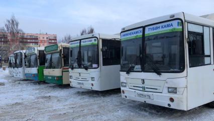 Нижнекамцы не смогли поехать на работу из-за отсутствия автобуса №1 - НТР 24